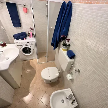 Modern Flat On The 4th Floor With Terrace Apartamento