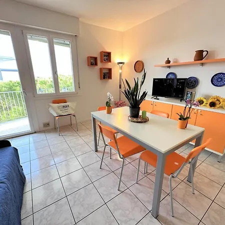 Modern Flat On The 4th Floor With Terrace Apartment *